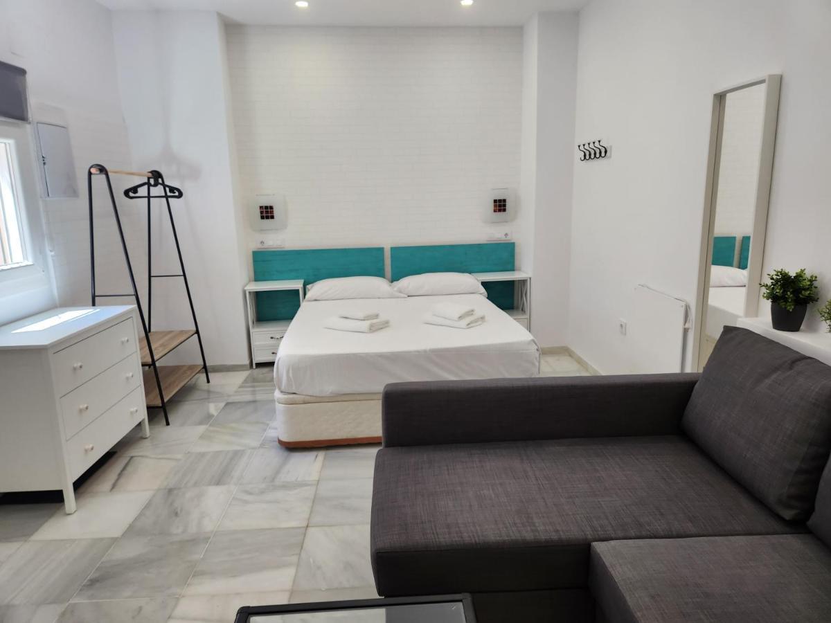 Allo Apartments "Real Escuela" Centro Loft Jerez de la Frontera Exterior foto